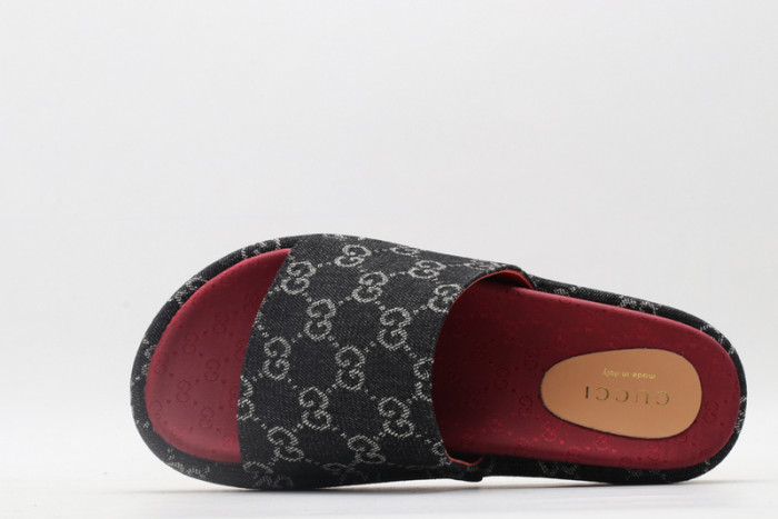 guc sandal