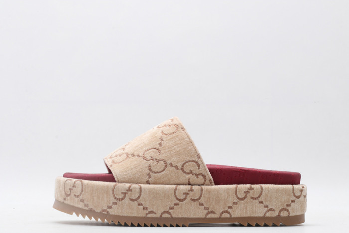 guc sandal