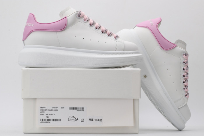 alex mcqu sneakers