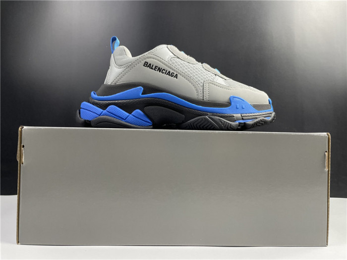 bl triple s trainers sneakers silver 051318