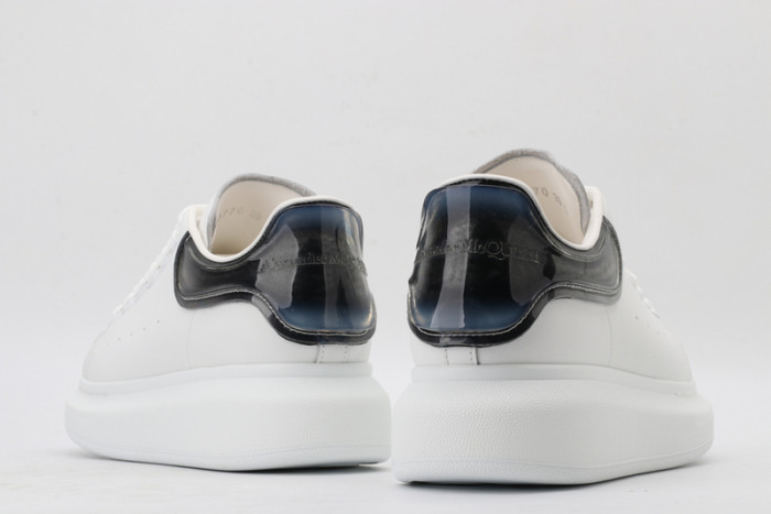 alex mcqu sneakers
