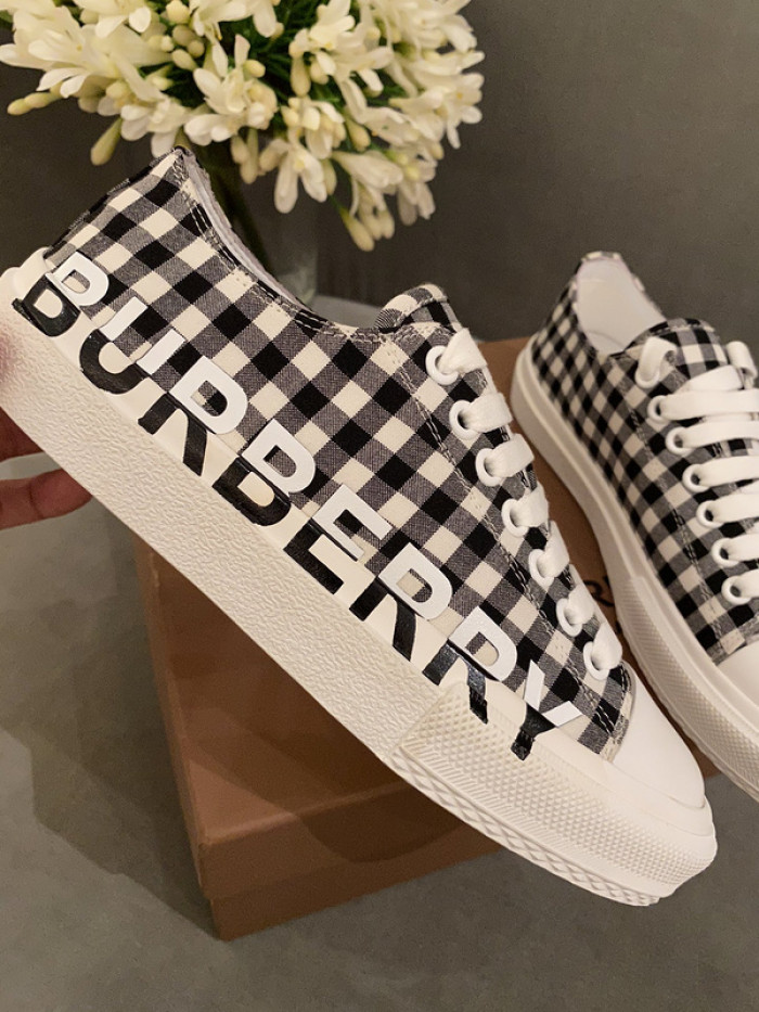 BUBERY SNEAKER