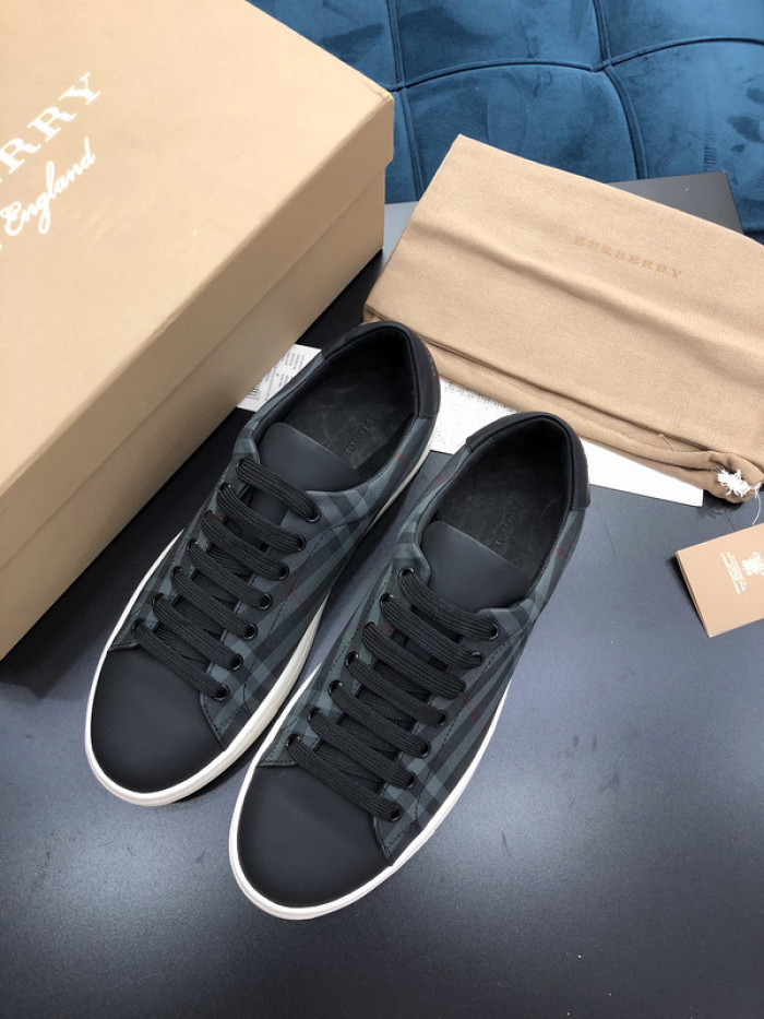 BUBERY SNEAKER