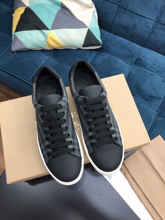 BUBERY SNEAKER