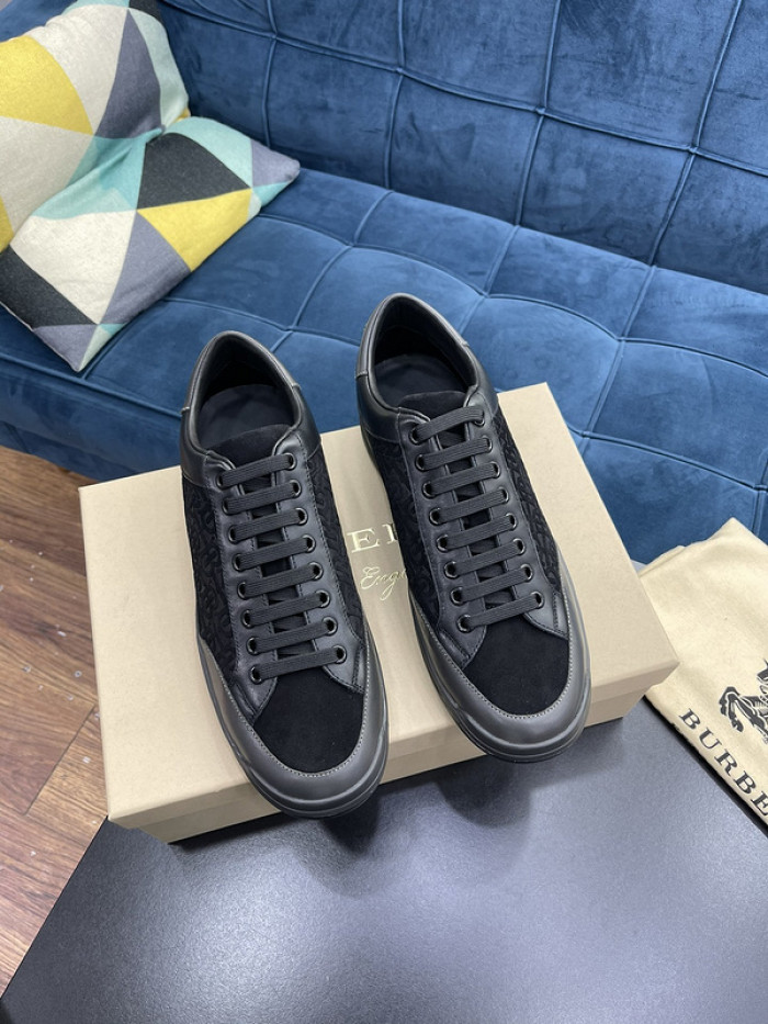 BUBERY SNEAKER