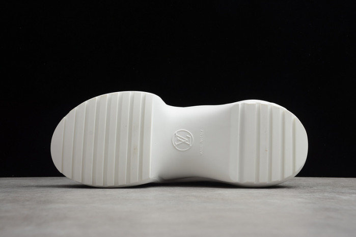 lovt white sneaker