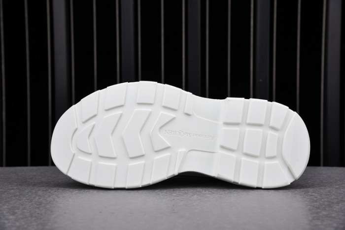 alex mcqu sneakers