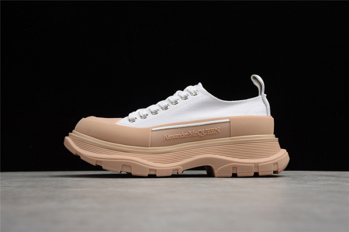 alex mcqu sneakers