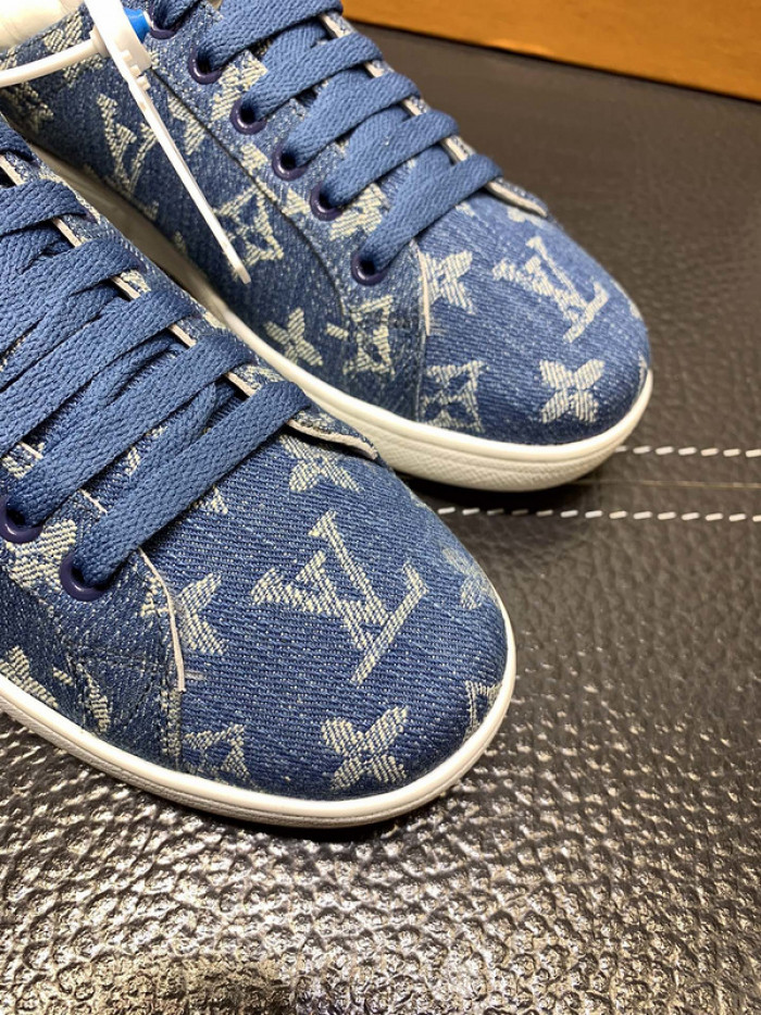 lovt sneaker