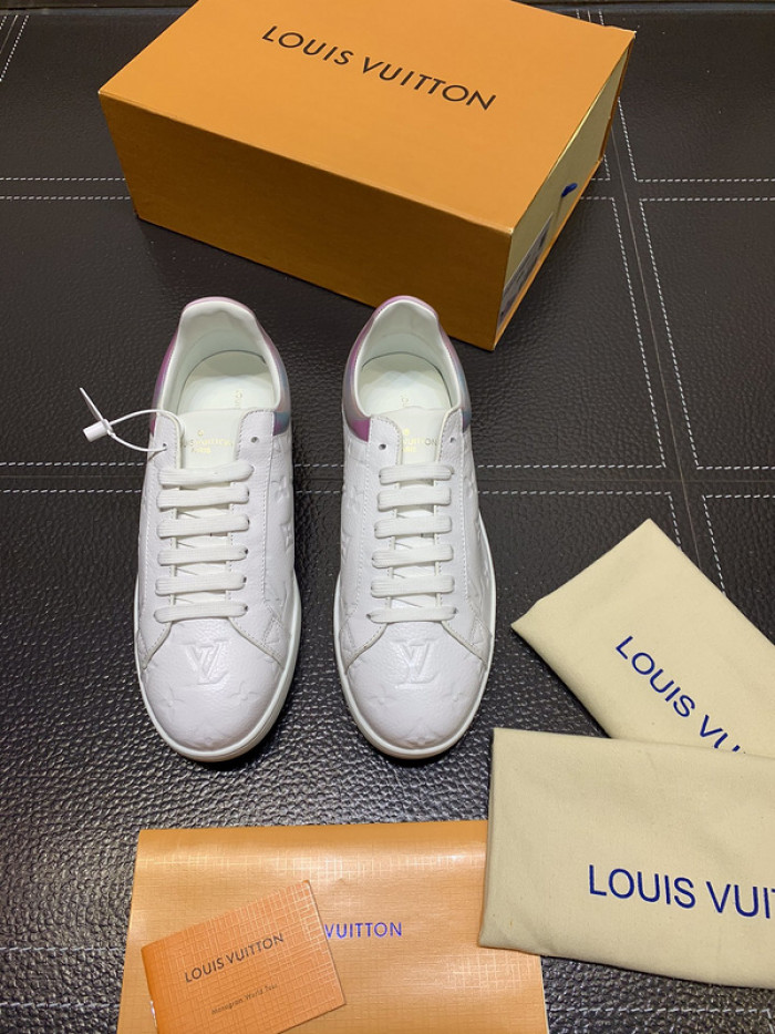 lovt sneaker