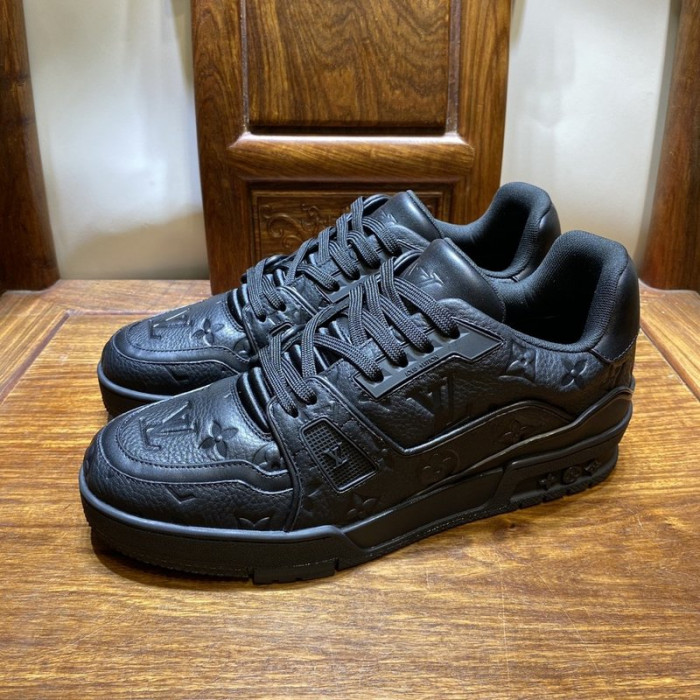 lovt sneaker