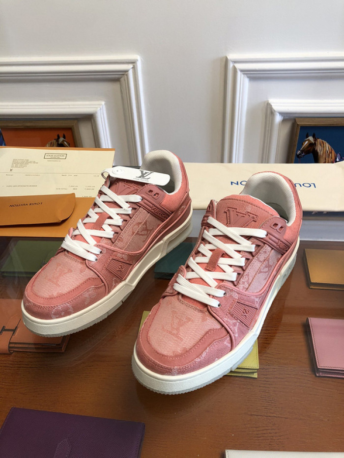 lovt sneaker