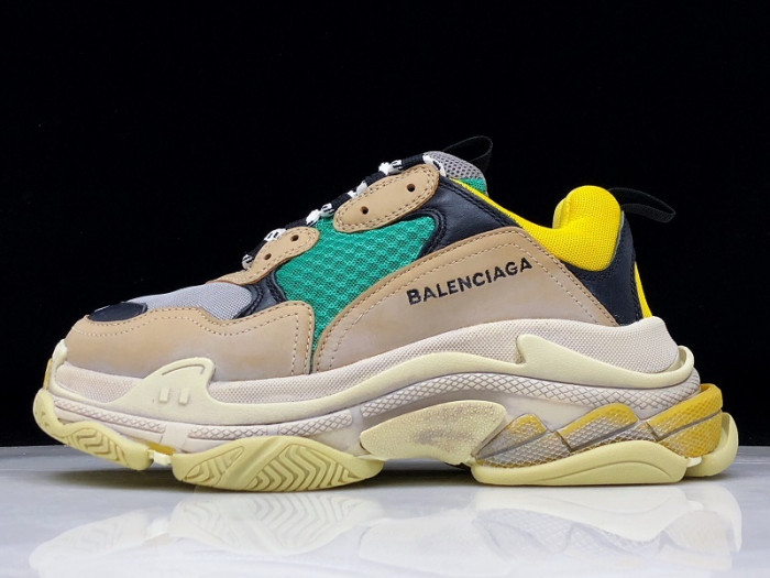 bl triple s trainers dad shoe h903p026