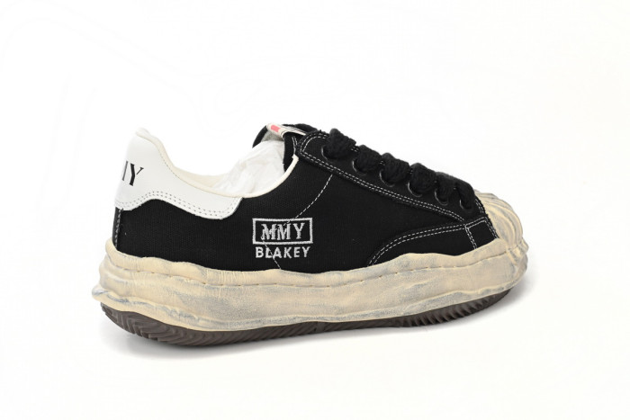 MIHARA YASUHIRO VINTAGE WHITE BLACK MY9