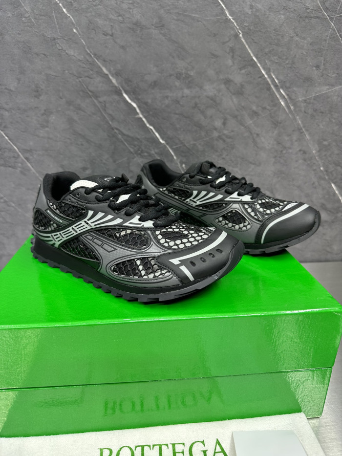 b0tte*a Ven*ta orbit sneaker bv001