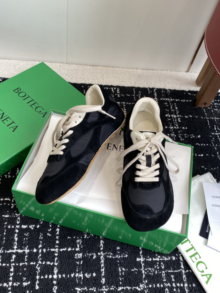 b0tte*a Ven*ta orbit sneaker bv017