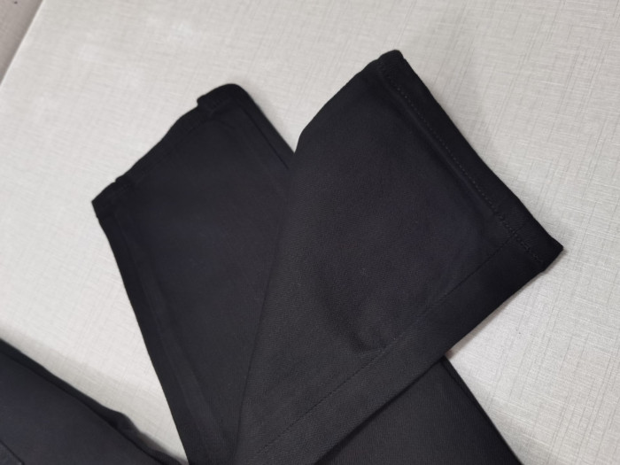 AMIRI PANTS AR001